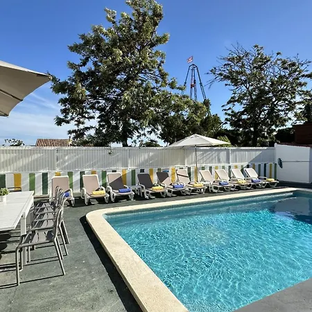 Branca - Private Pool - 12 Pax - וילה
